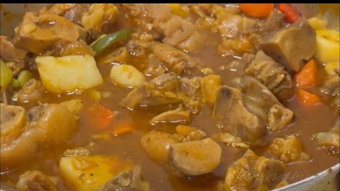 Cuisine haïtienne : Préparons un délicieux ragoût de pye kochon pour ce week-end ! Cuisine haïtienne : Préparons un délicieux ragoût de pye kochon pour ce week-end !