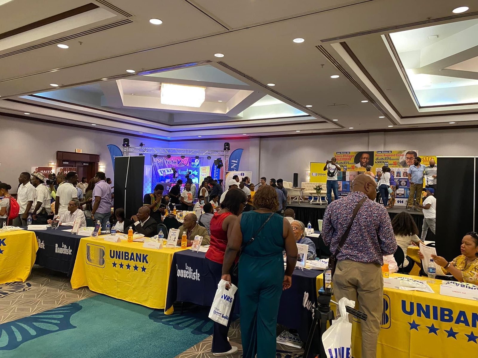 Livres en folie : la grande fête du livre en Haïti Livres en folie : la grande fête du livre en Haïti