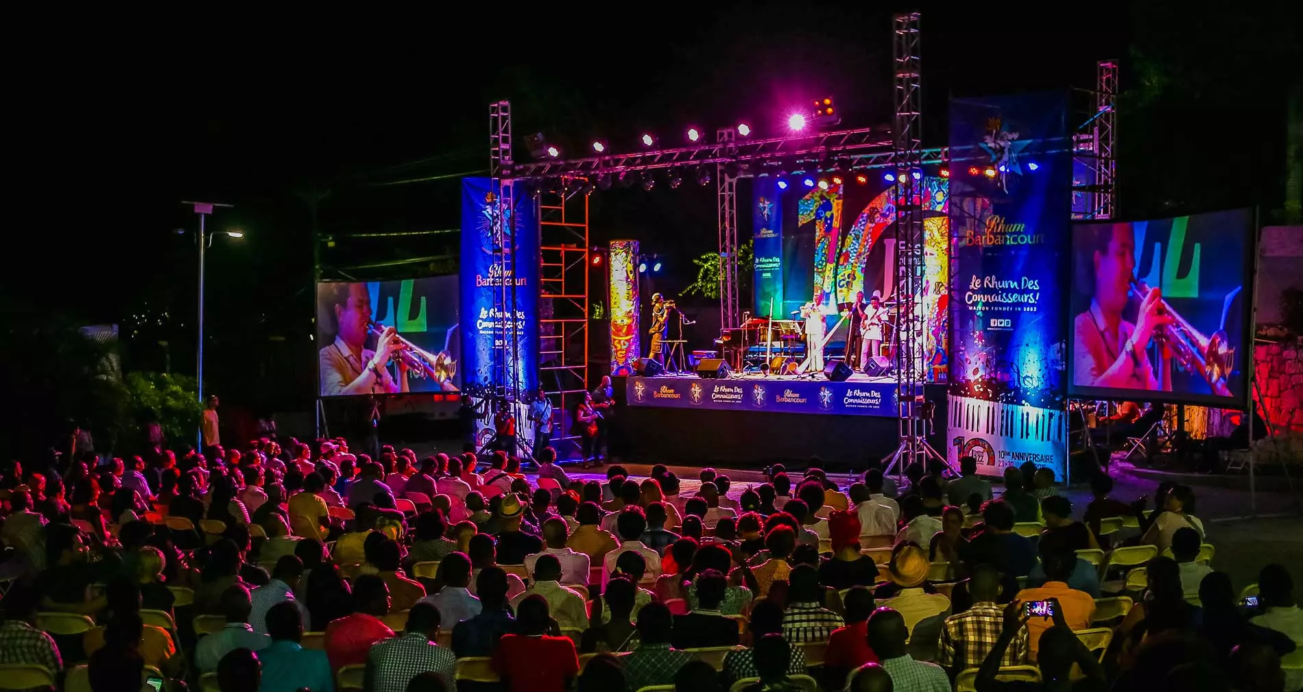 PapJazz : Le Festival de Jazz qui Fait Vibrer Haïti PapJazz : Le Festival de Jazz qui Fait Vibrer Haïti