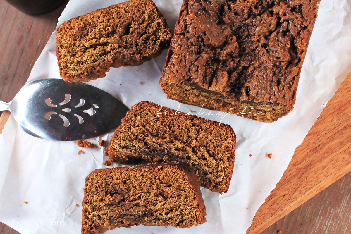 Recette du bonbon sirop haïtien : un dessert traditionnel moelleux et épicé à la mélasse Recette du bonbon sirop haïtien : un dessert traditionnel moelleux et épicé à la mélasse