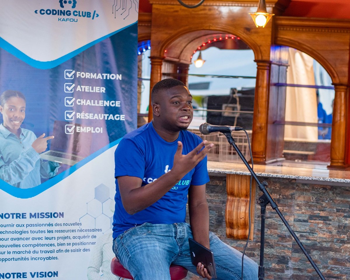 Expert en SEO et UI/UX Design : Découvrez le développeur Haïtien, Appolon Guy Alain