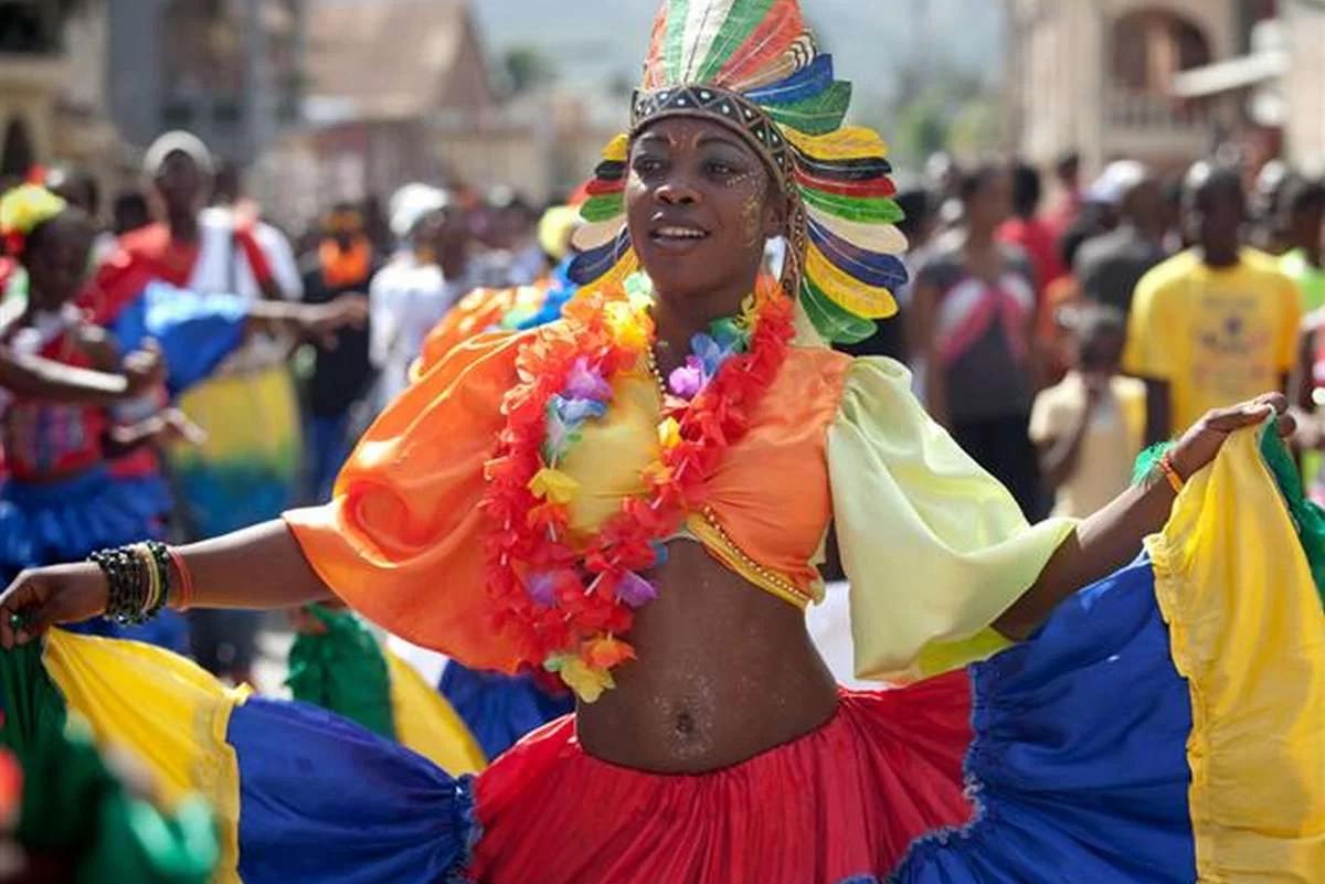 Explorez les Festivals, la Gastronomie et l’Art d’Haïti : Une Plongée Immersive