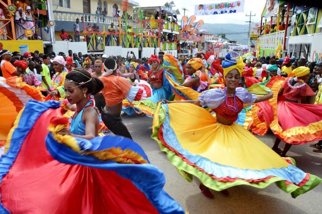 Le Carnaval Haïtien : Un Festival de Couleurs, de Musique et de Traditions Le Carnaval Haïtien : Un Festival de Couleurs, de Musique et de Traditions